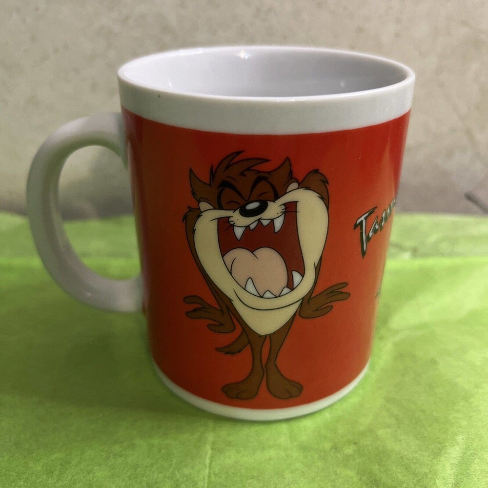 Looney Tunes Bugs bunny Taz DevilCoffee Mug by Salton © 1997 Warner Bros.Vintage